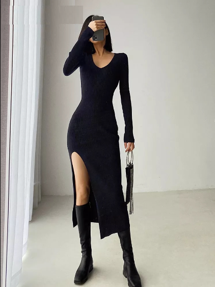 Bodycon midi dress with slit on sale