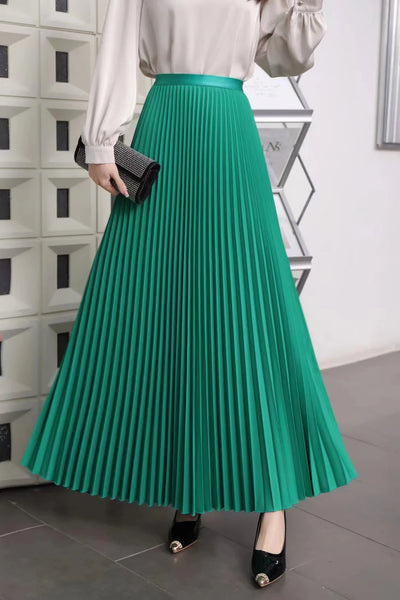 Fashionable Babe Pleated Midi Skirt