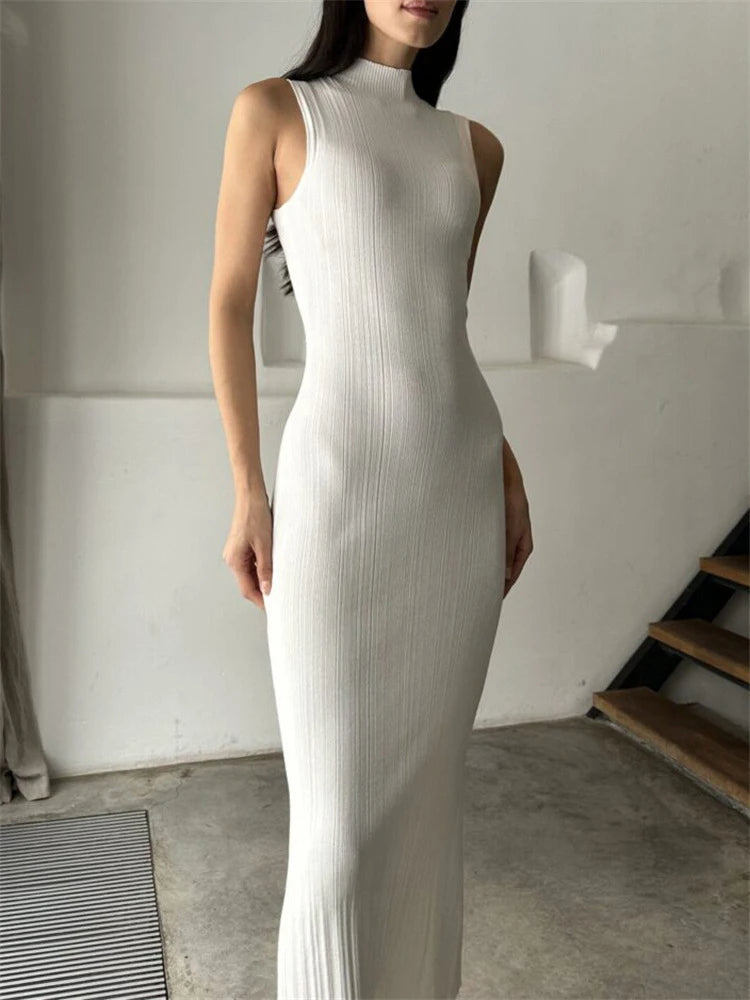 Trendsetting Ribbed Textured Sleeveless Maxi Dress