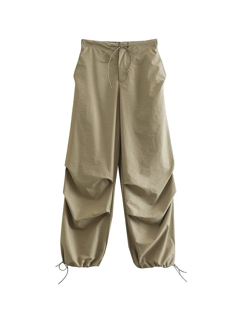 Trendy Pursuit High-Rise Pleated Leg Cargo Pants