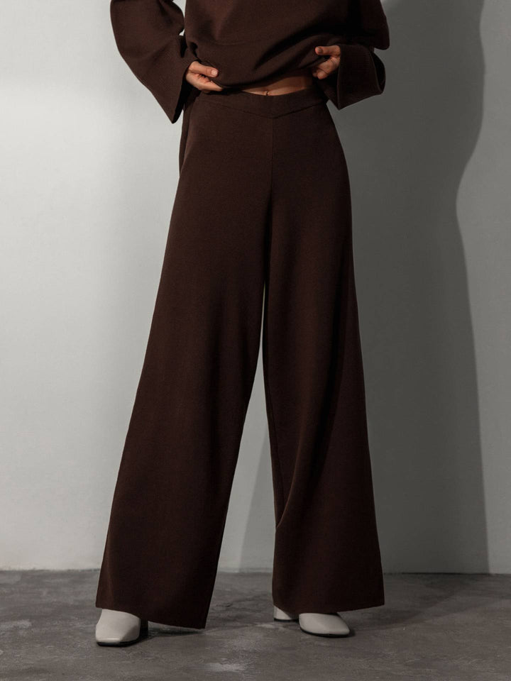 Refined Relaxation Asymmetrical Knitted Top & Bottoms Set